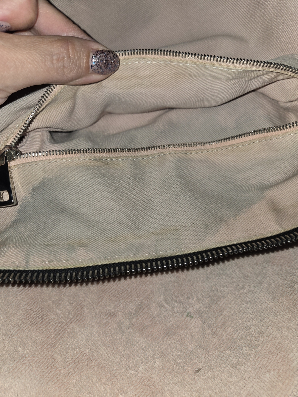 Marc Jacobs Blake Hobo Bag, large size. - Picture 14 of 17